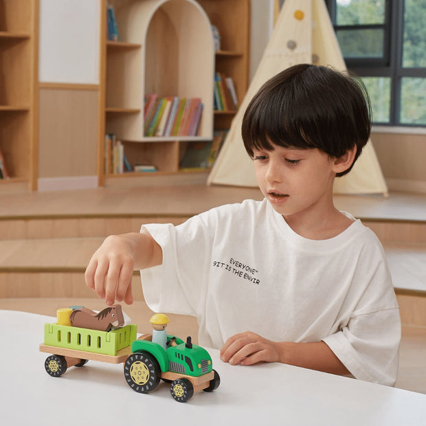 Wooden_Farm_Tractor_Set_e.jpg