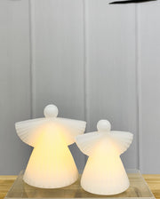 winged_angels_on__66300.jpg